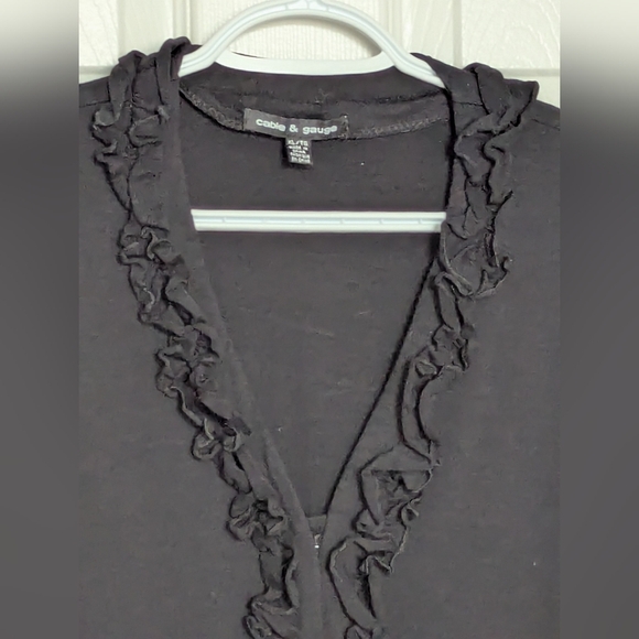 Cable & Gauge Women's Black Ruffled Top/Cardigan - Picture 6 of 14